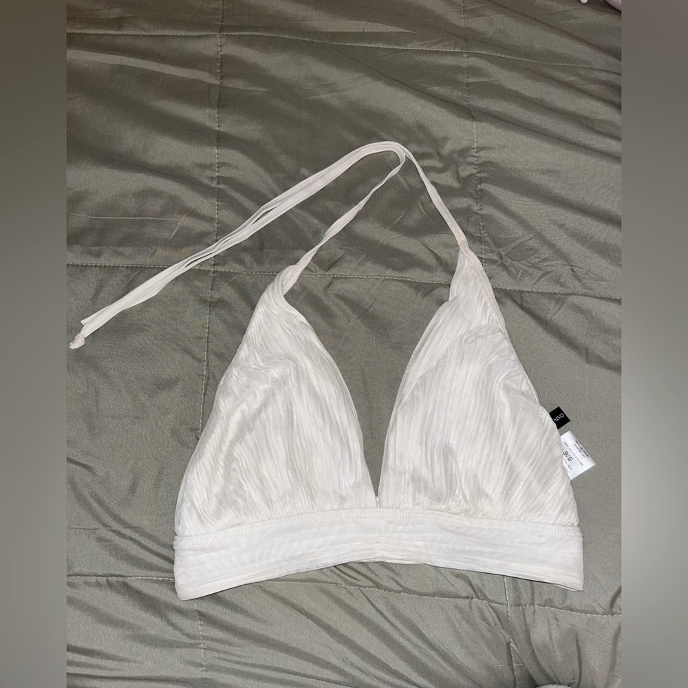 Pretty Bombshell Babyyy Suit Top☺️☁️